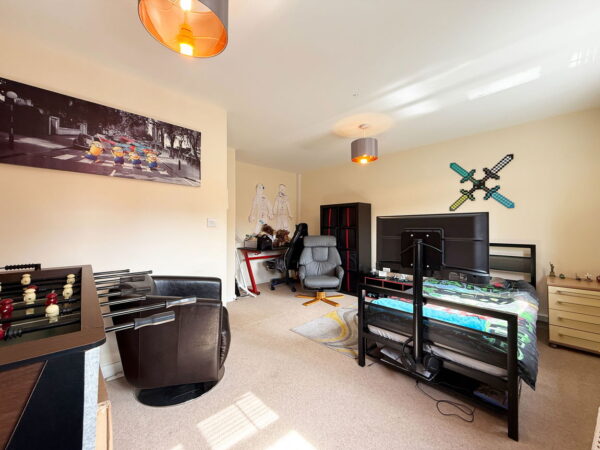 Lewis Close, Kempston, Bedford, Bedfordshire, MK42 7FX
