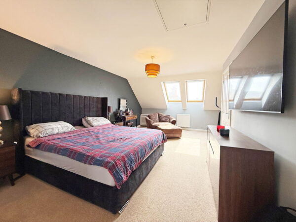 Lewis Close, Kempston, Bedford, Bedfordshire, MK42 7FX