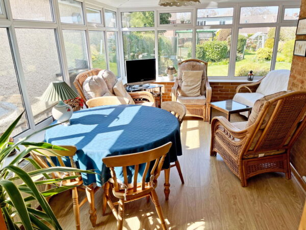 Loughborough Road, Rothley, Leicester, LE7 7NJ