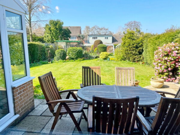 Loughborough Road, Rothley, Leicester, LE7 7NJ