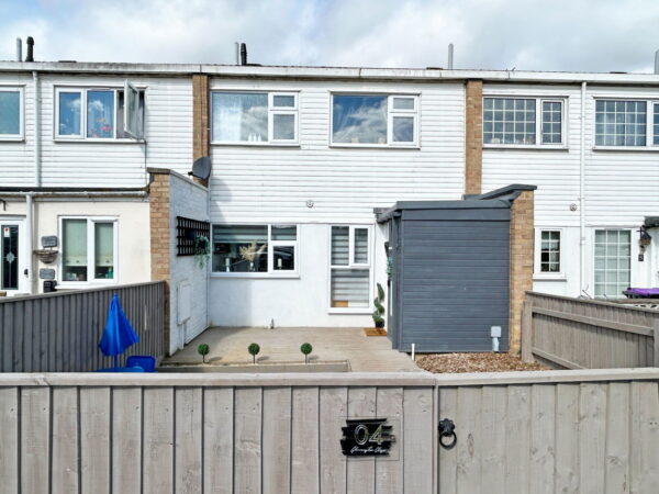 Gloucester Close, Skegness, Lincolnshire, PE25 3PS