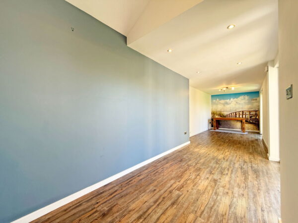 Edward Road, Fleckney, Leicester, Leicestershire, LE8 8AD