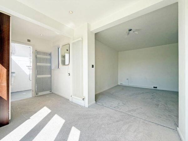 Edward Road, Fleckney, Leicester, Leicestershire, LE8 8AD