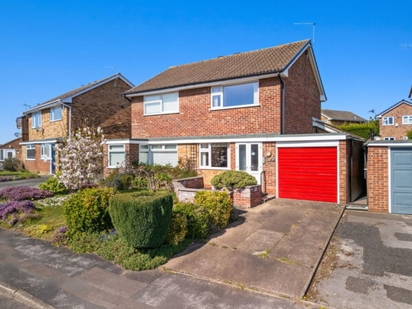 Verder Grove, Nottingham, Nottinghamshire, NG5 9BH