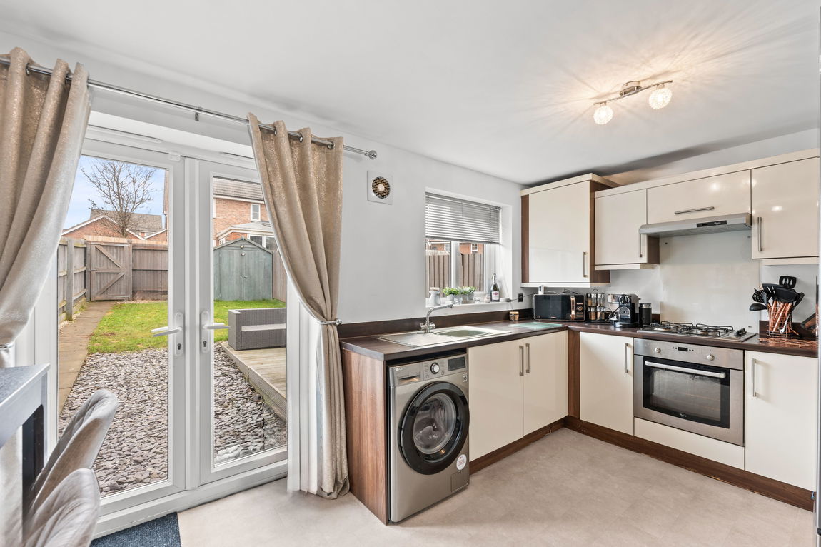 Sanderling Way, Forest Town, Mansfield, NG19 0GH
