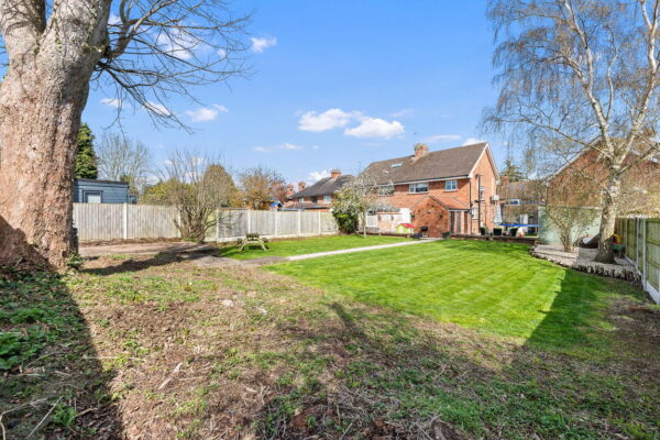 Long Meadow Hill, Lowdham, Nottingham, NG14 7DB