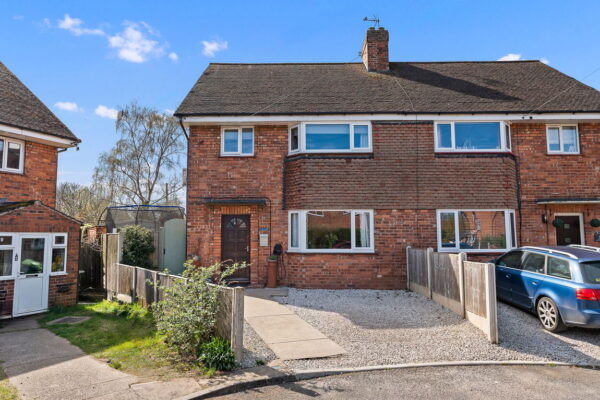 Long Meadow Hill, Lowdham, Nottingham, NG14 7DB