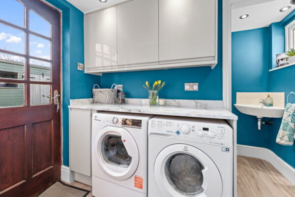 Long Meadow Hill, Lowdham, Nottingham, NG14 7DB