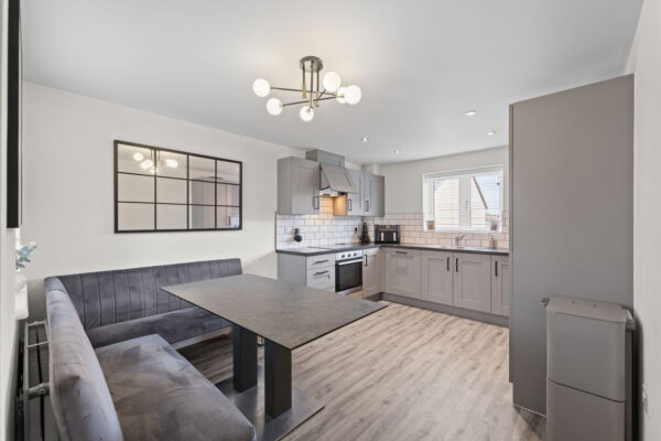 Hughes Lane, Gedling, Nottingham, NG4 4NB