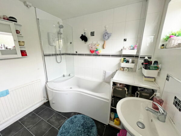 Copeland Avenue, Leicester, LE3 9BT
