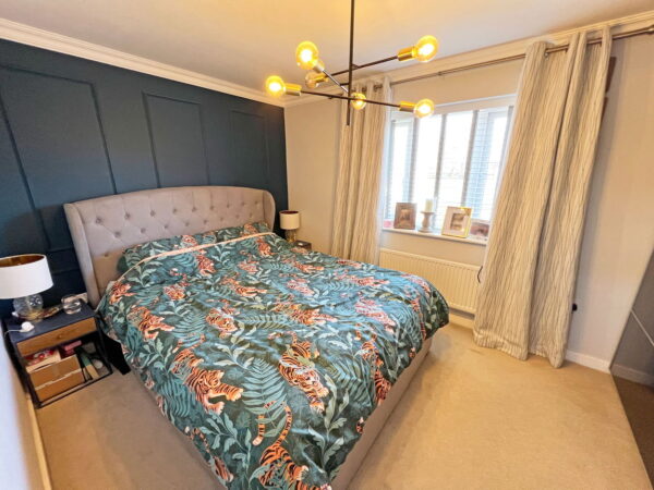 Beeney Close, Coalville, LE67 4AW