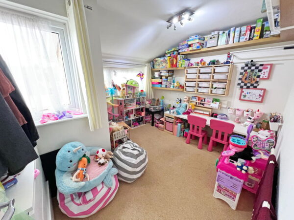 Copeland Avenue, Leicester, LE3 9BT