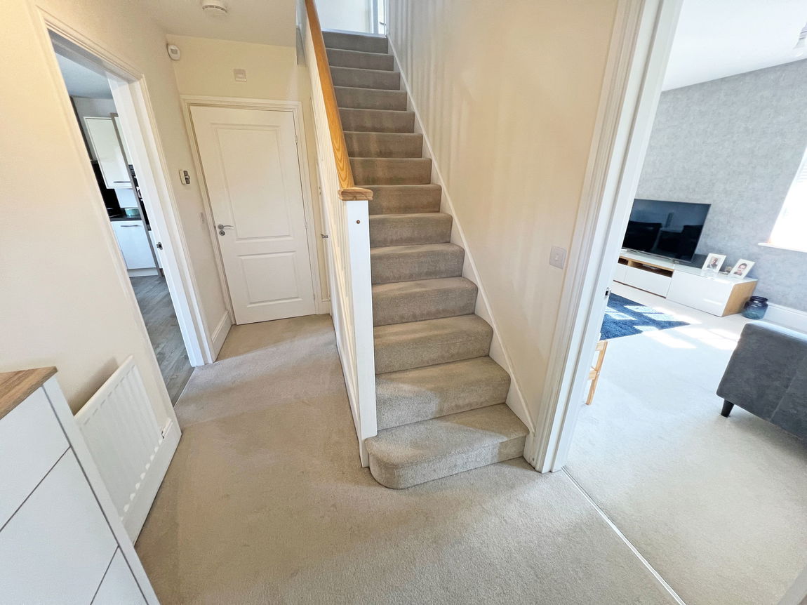 Ferry Pickering Close, Hinckley, LE10 0YN