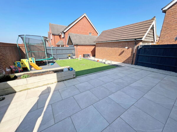 Ferry Pickering Close, Hinckley, LE10 0YN