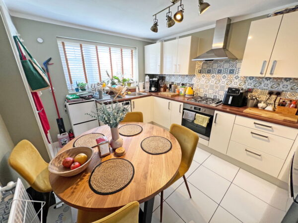 Beeney Close, Coalville, LE67 4AW