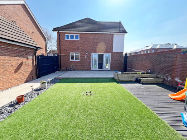 Ferry Pickering Close, Hinckley, LE10 0YN