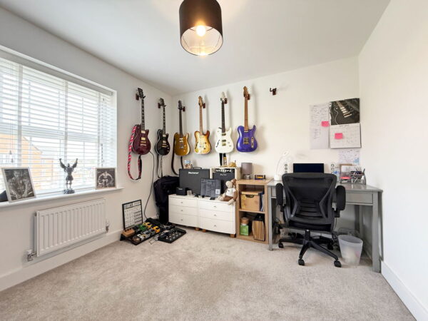 Harrow Close, Lubenham View, Market Harborough, Leicestershire, LE16 9YP