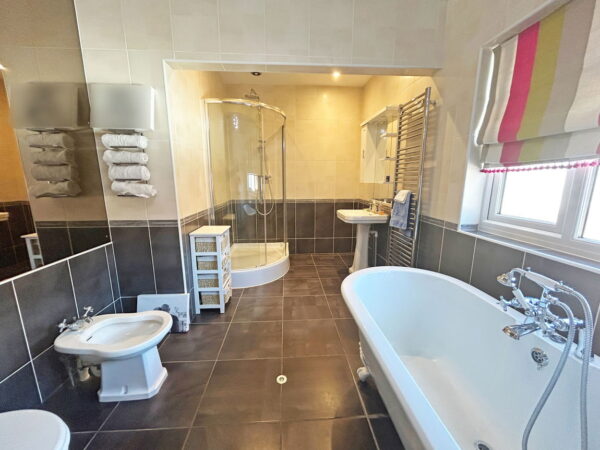 Drake Road, Skegness, Lincolnshire, PE25 3BH