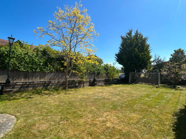 Drake Road, Skegness, Lincolnshire, PE25 3BH