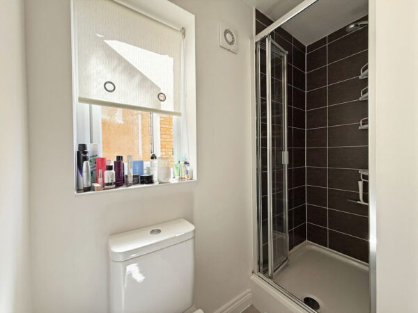 Starling Close, Corby, NN18 8FL