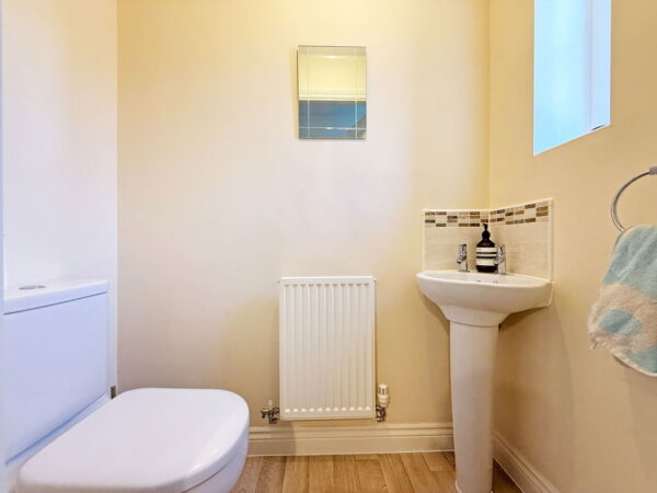 Starling Close, Corby, NN18 8FL