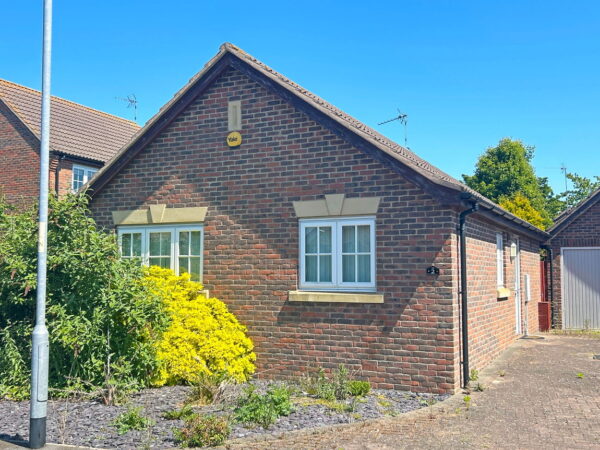 Mowbray Close, Skegness, Lincolnshire, PE25 2LP