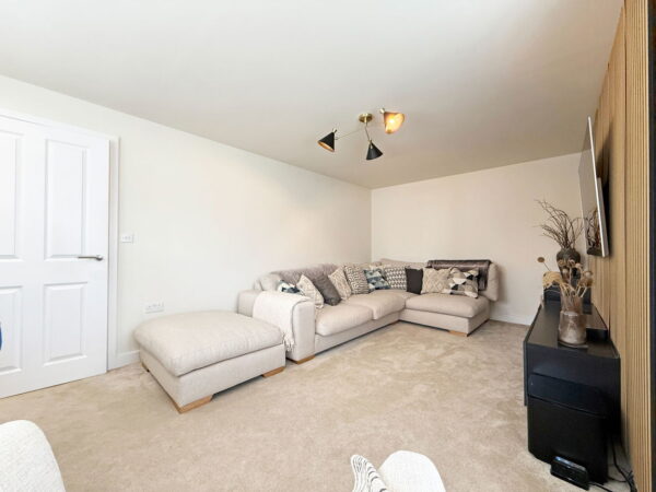 Clarkes Ave, Lubenham View, Market Harborough, Leicestershire, LE16 9NJ