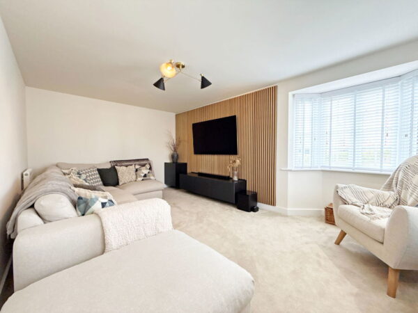 Clarkes Ave, Lubenham View, Market Harborough, Leicestershire, LE16 9NJ