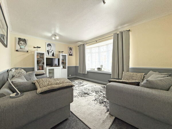 Dingle Road, Rushden, Northamptonshire, NN10 6RX