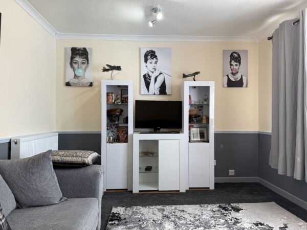 Dingle Road, Rushden, Northamptonshire, NN10 6RX