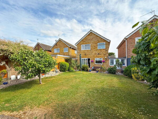 Bradshaw Way, Irchester, NN29 7DW