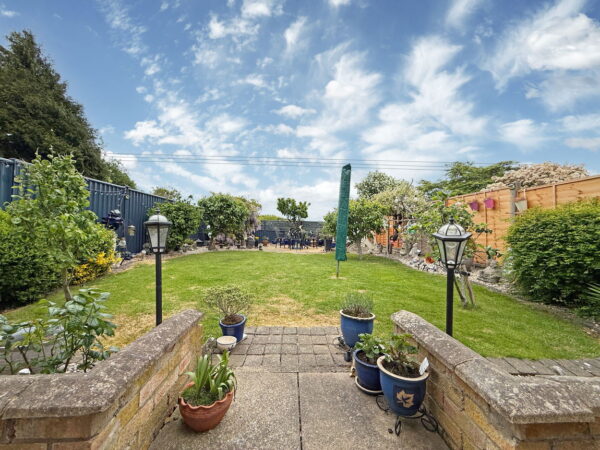 Bradshaw Way, Irchester, NN29 7DW