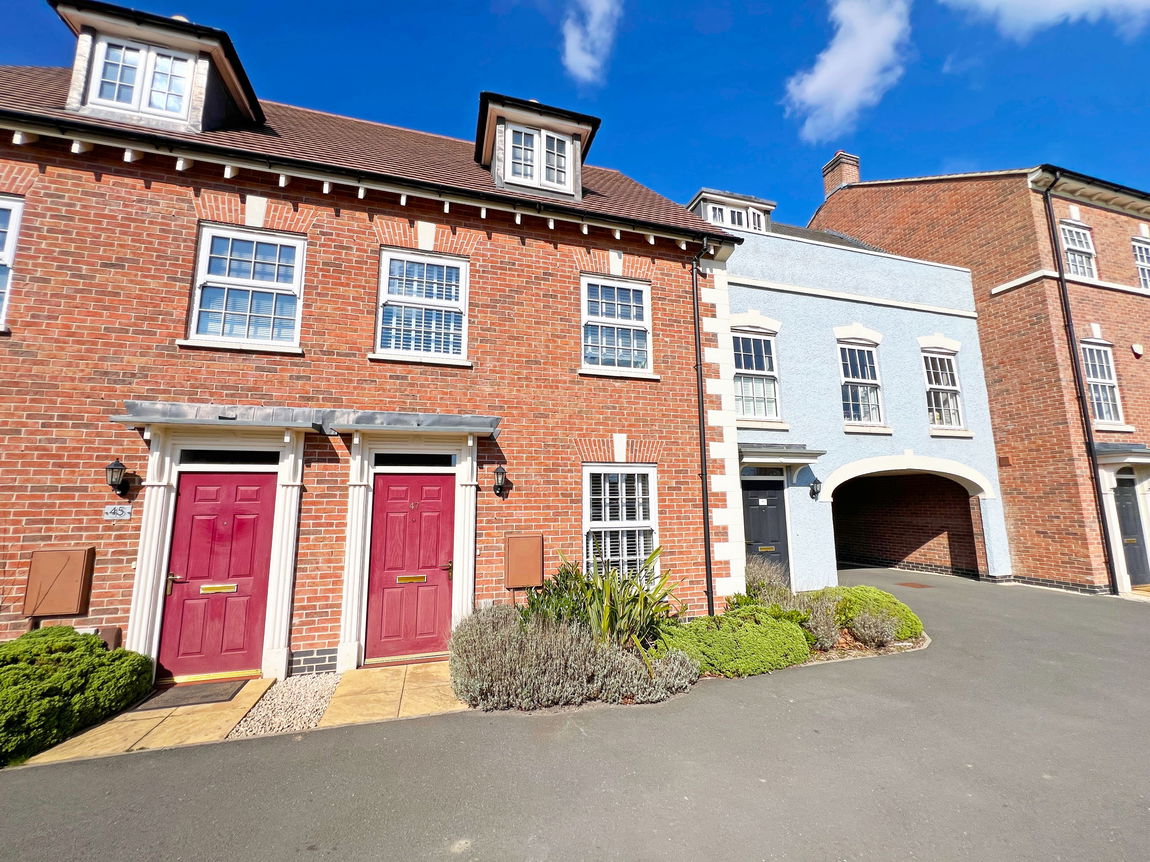 Tay Road, Lubbesthorpe, Leicester, LE19 4BF