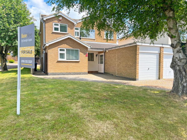 Beechfield Close, Great Glen, Leicester, LE8 9EU