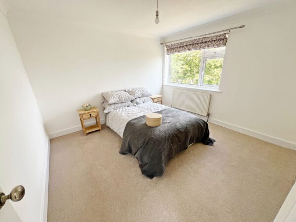 Beechfield Close, Great Glen, Leicester, LE8 9EU