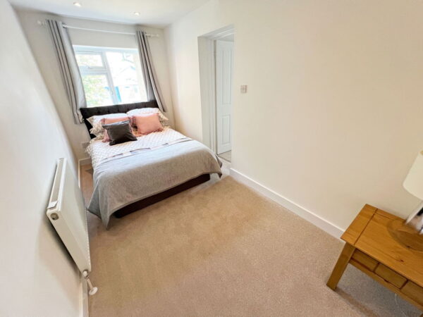 Beechfield Close, Great Glen, Leicester, LE8 9EU