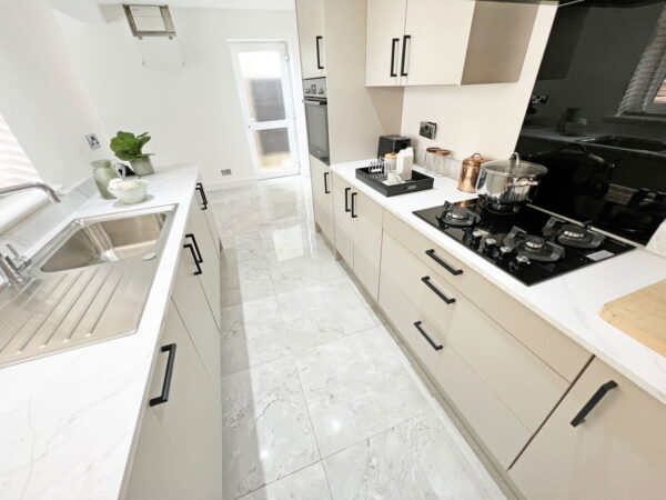 Beechfield Close, Great Glen, Leicester, LE8 9EU