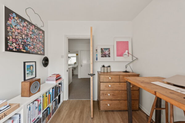 Applewood Grove, Sherwood, Nottingham, NG5 4AX