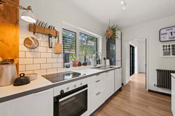 Applewood Grove, Sherwood, Nottingham, NG5 4AX