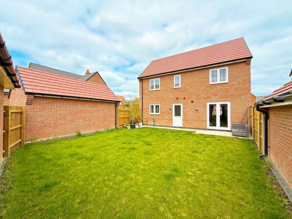 Harrow Close, Lubenham View, Market Harborough, Leicestershire, LE16 9YP