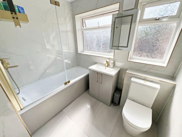 Huntsmans Way, Leicester, LE4 7ZG