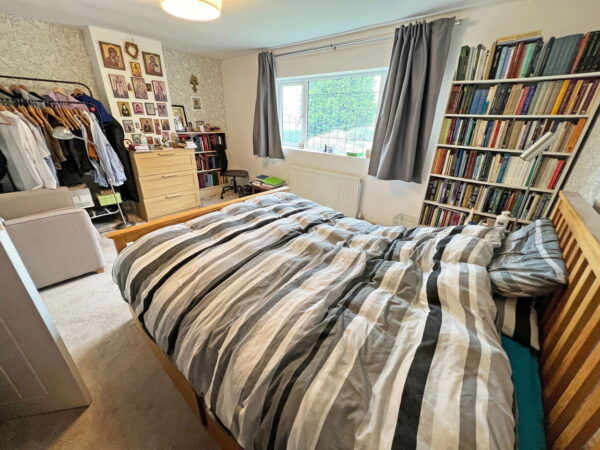 Bradgate Road, Anstey, Leicester, LE7 7FB