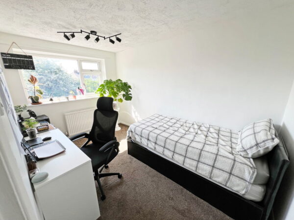 Huntsmans Way, Leicester, LE4 7ZG