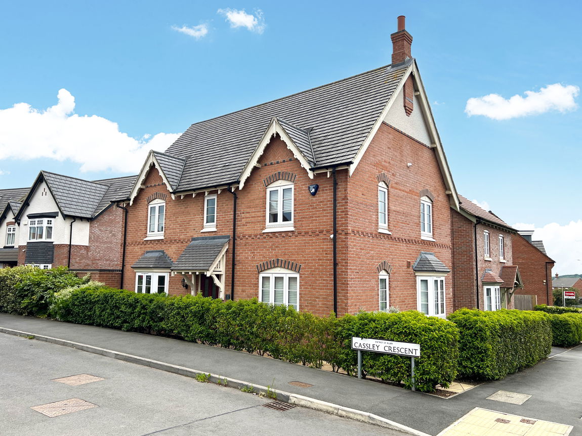 Cassley Crescent, Lubbesthorpe, Leicester, LE19 4BJ