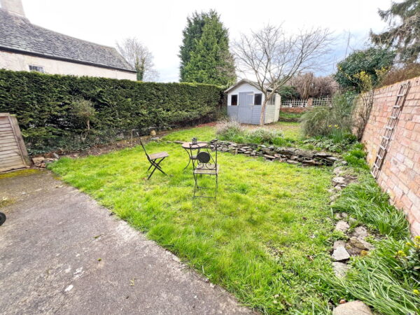 Bradgate Road, Anstey, Leicester, LE7 7FB