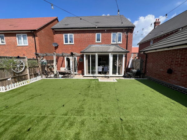 Usherwood Way, Hugglescote, LE67 2HN