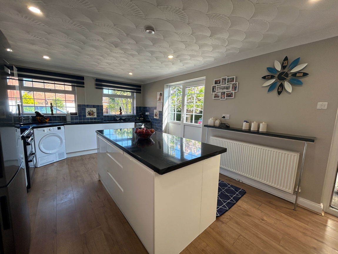 Fair Acres, Beacon Way, Skegness, Lincolnshire, PE25 1HL