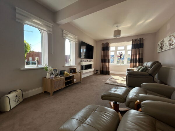 Fair Acres, Beacon Way, Skegness, Lincolnshire, PE25 1HL