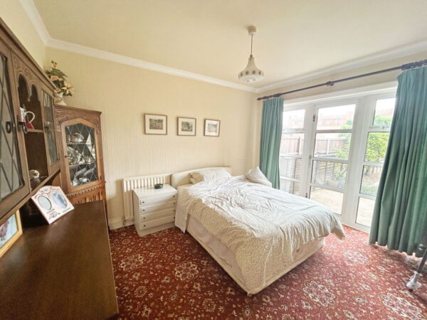 Arcadia Crescent, Skegness, Lincolnshire, PE25 3JE