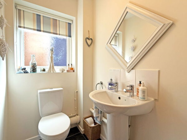 Ash Grove, Bugbrooke, Northampton, Northamptonshire, NN7 3RA